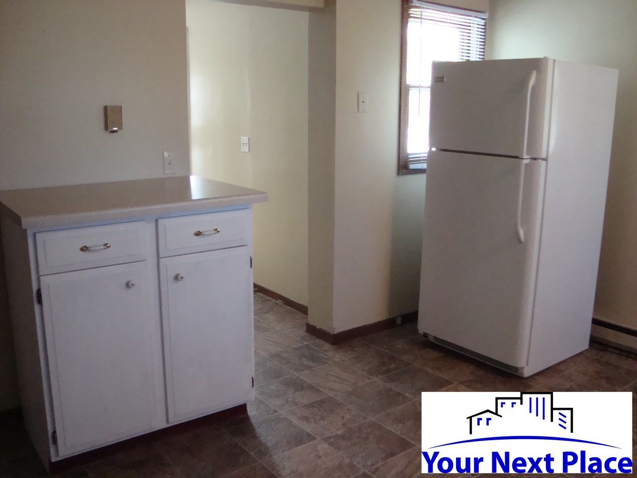 923 10th Avenue South - Photo 3 of 13