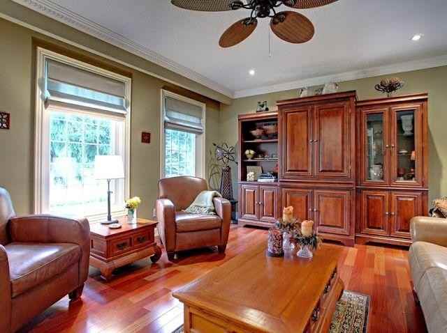 2374 Bennington Gate - Photo 2 of 16