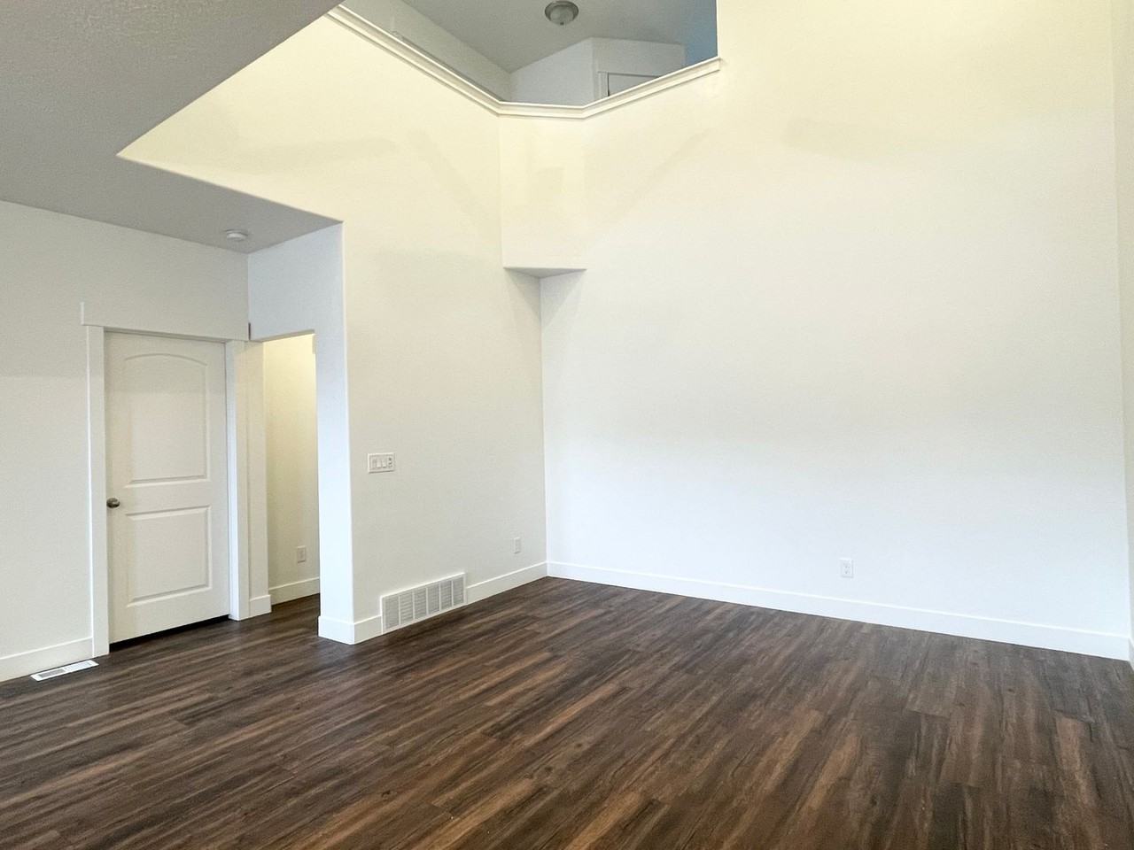 3977 W 1650 N - Photo 6 of 32