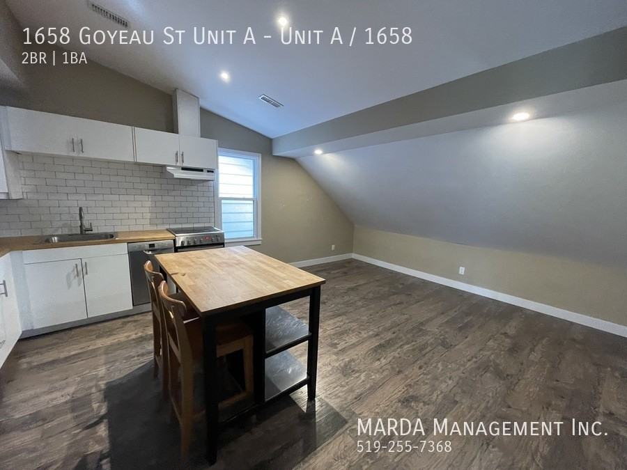 1658 Goyeau St Unit A - Photo 2 of 14