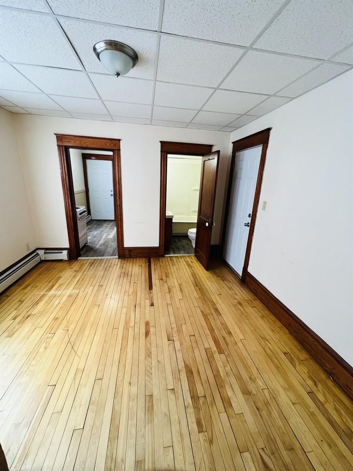 85 Horton Street - Photo 4 of 17