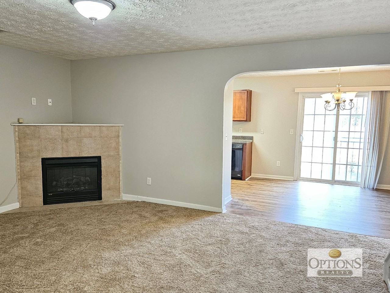 752 Georgetown Ct - Photo 6 of 28