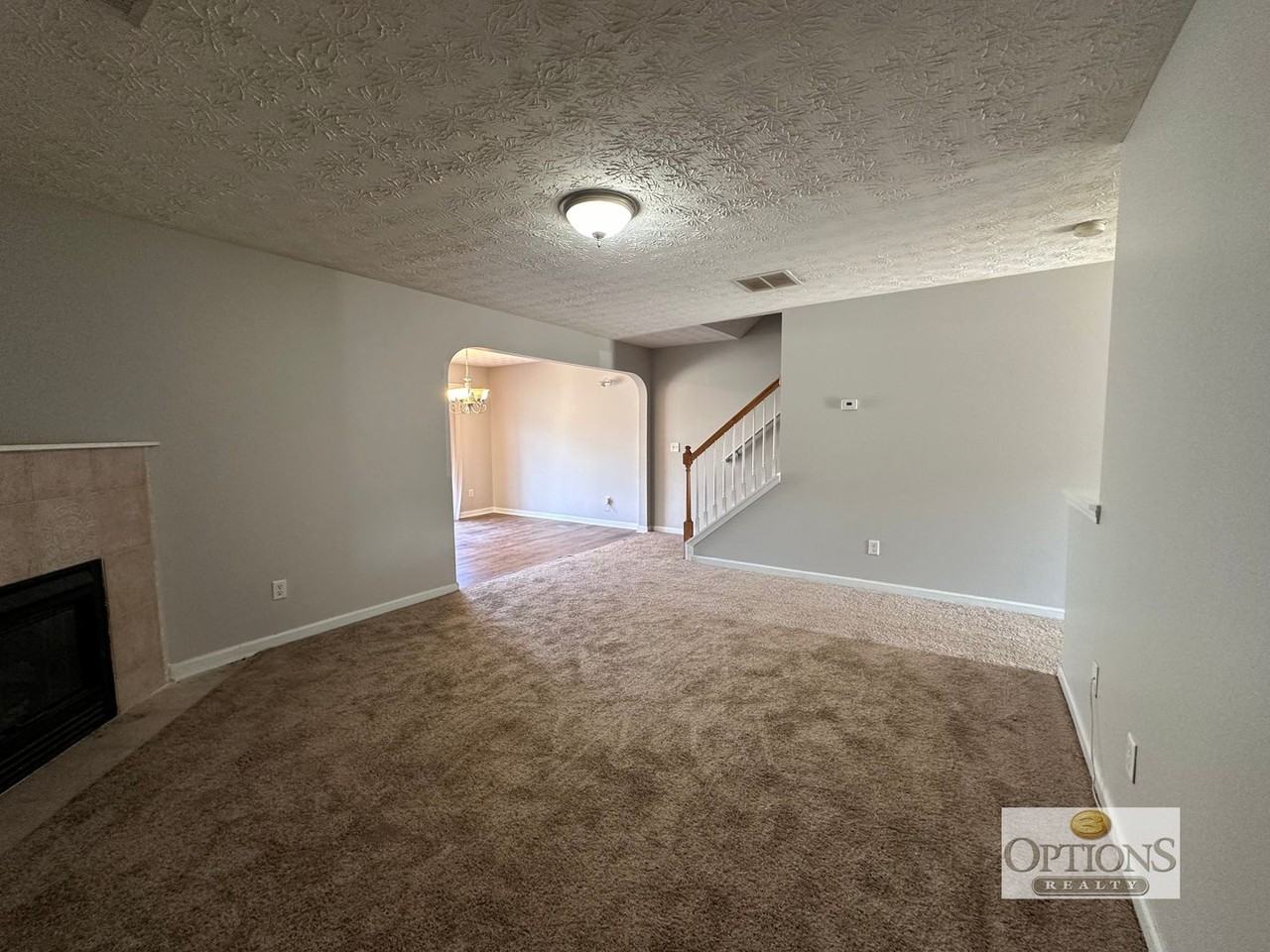 752 Georgetown Ct - Photo 7 of 28