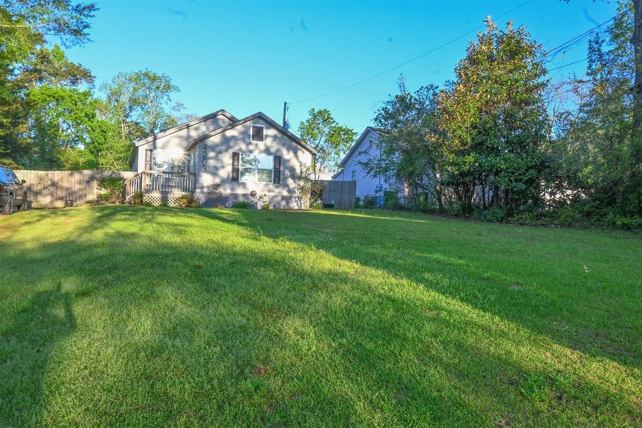 4203 Anglin Rd - Photo 2 of 27