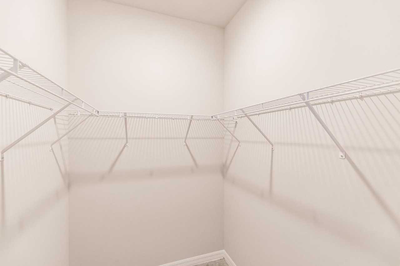 3408 Ne 12th Ave - Photo 3 of 13