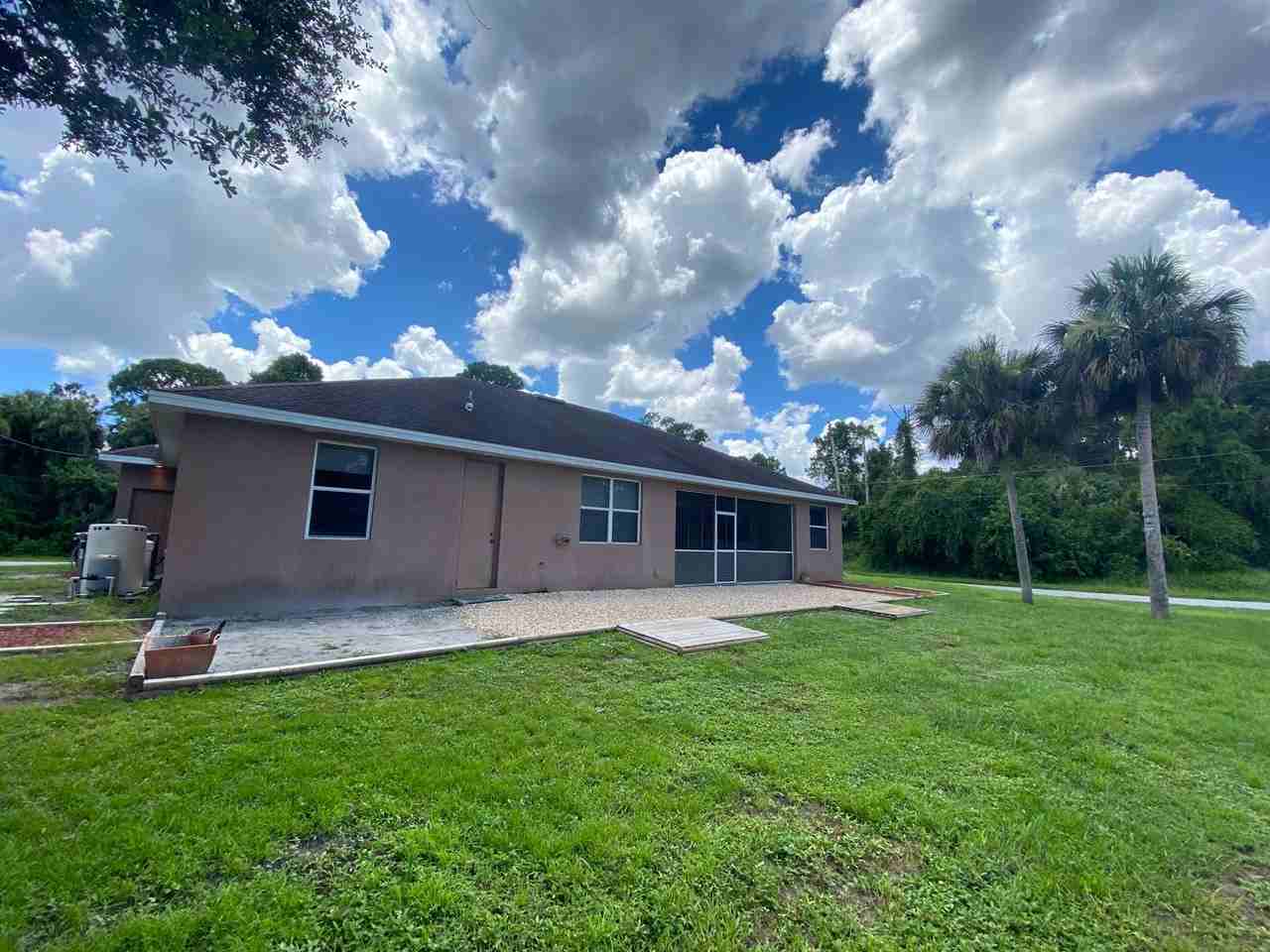 4110 Polynesia Rd - Photo 2 of 16