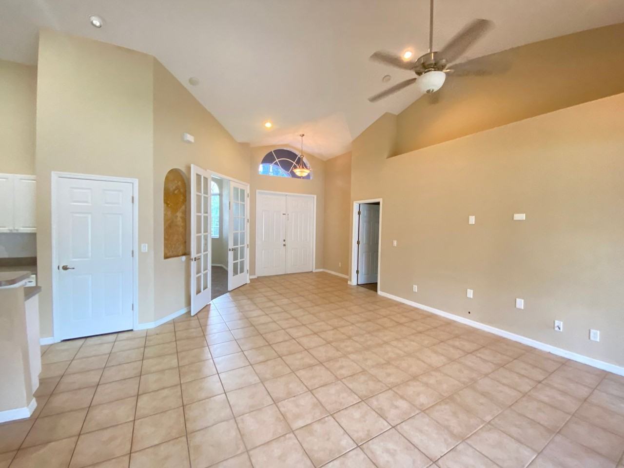4110 Polynesia Rd - Photo 5 of 16