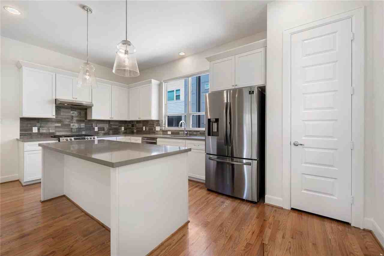 2724 Eado Edge Ct - Photo 3 of 14