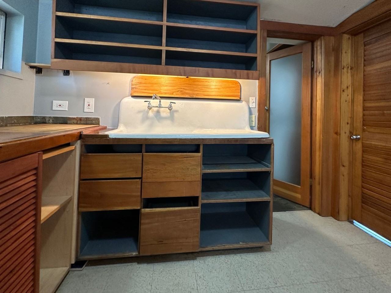 180 E Arden St - Photo 3 of 24