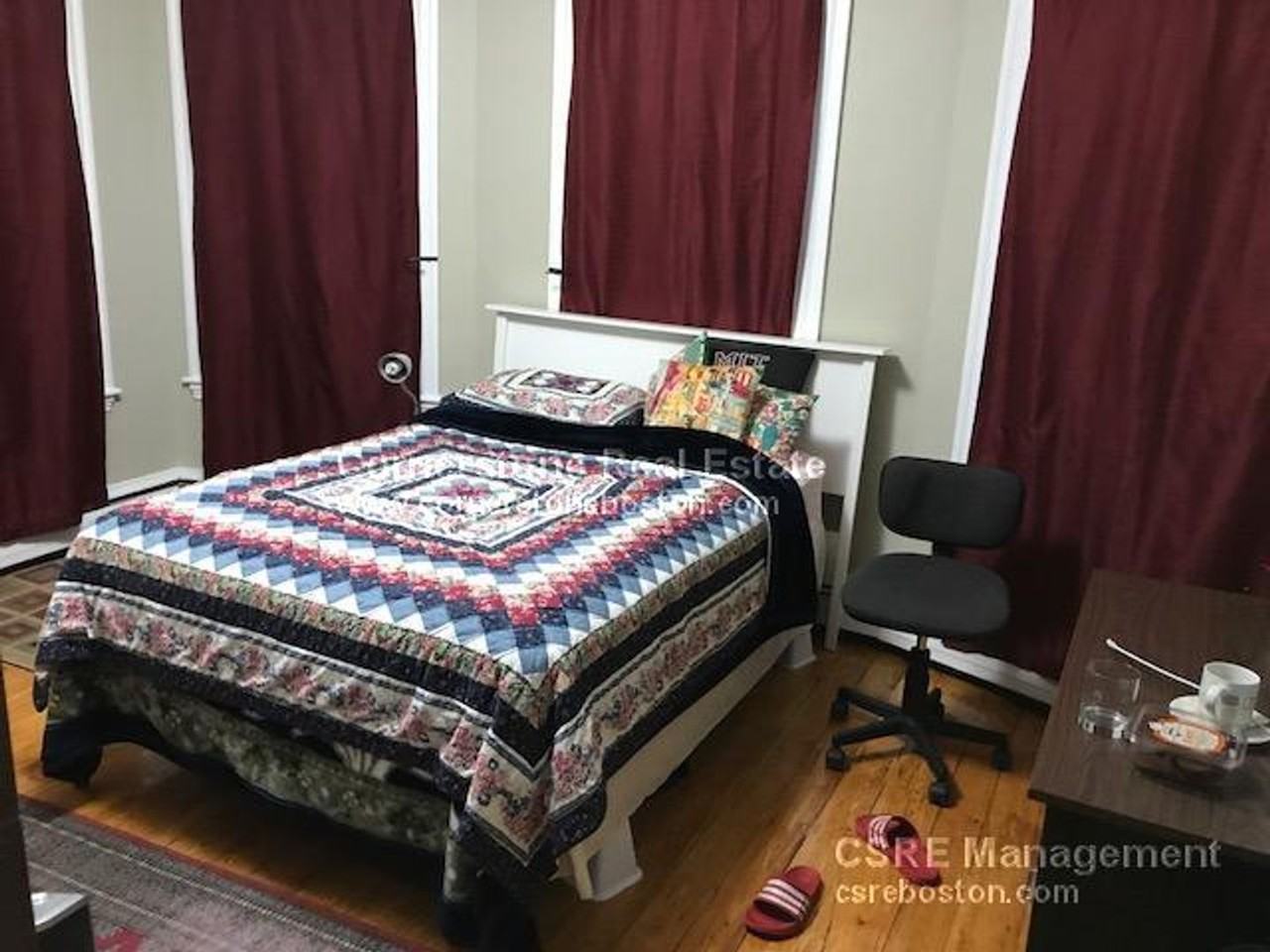 1293 Cambridge St - Photo 3 of 8