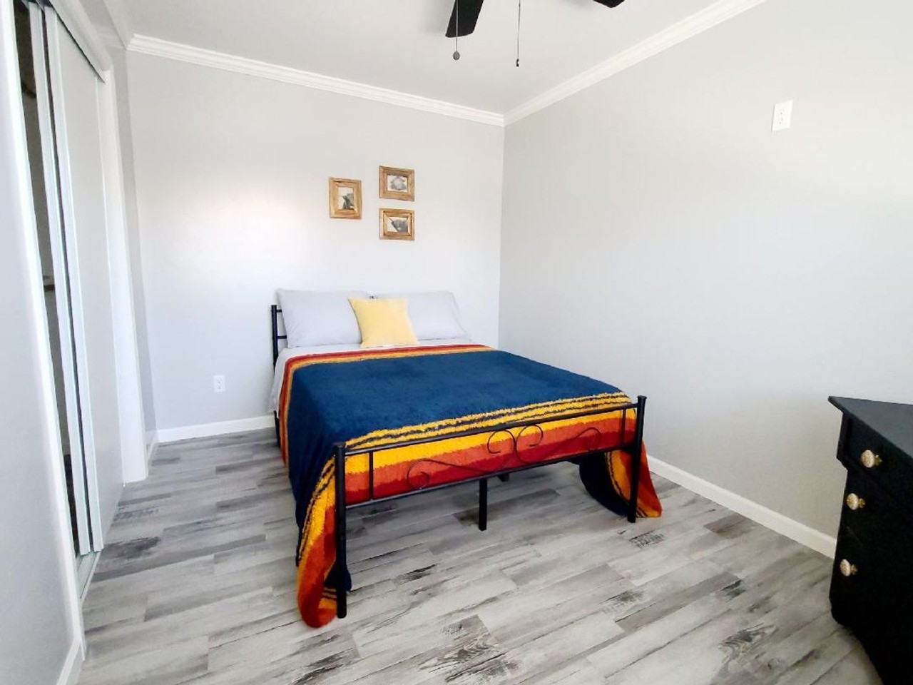 1409 N Thornburg St - Photo 4 of 19