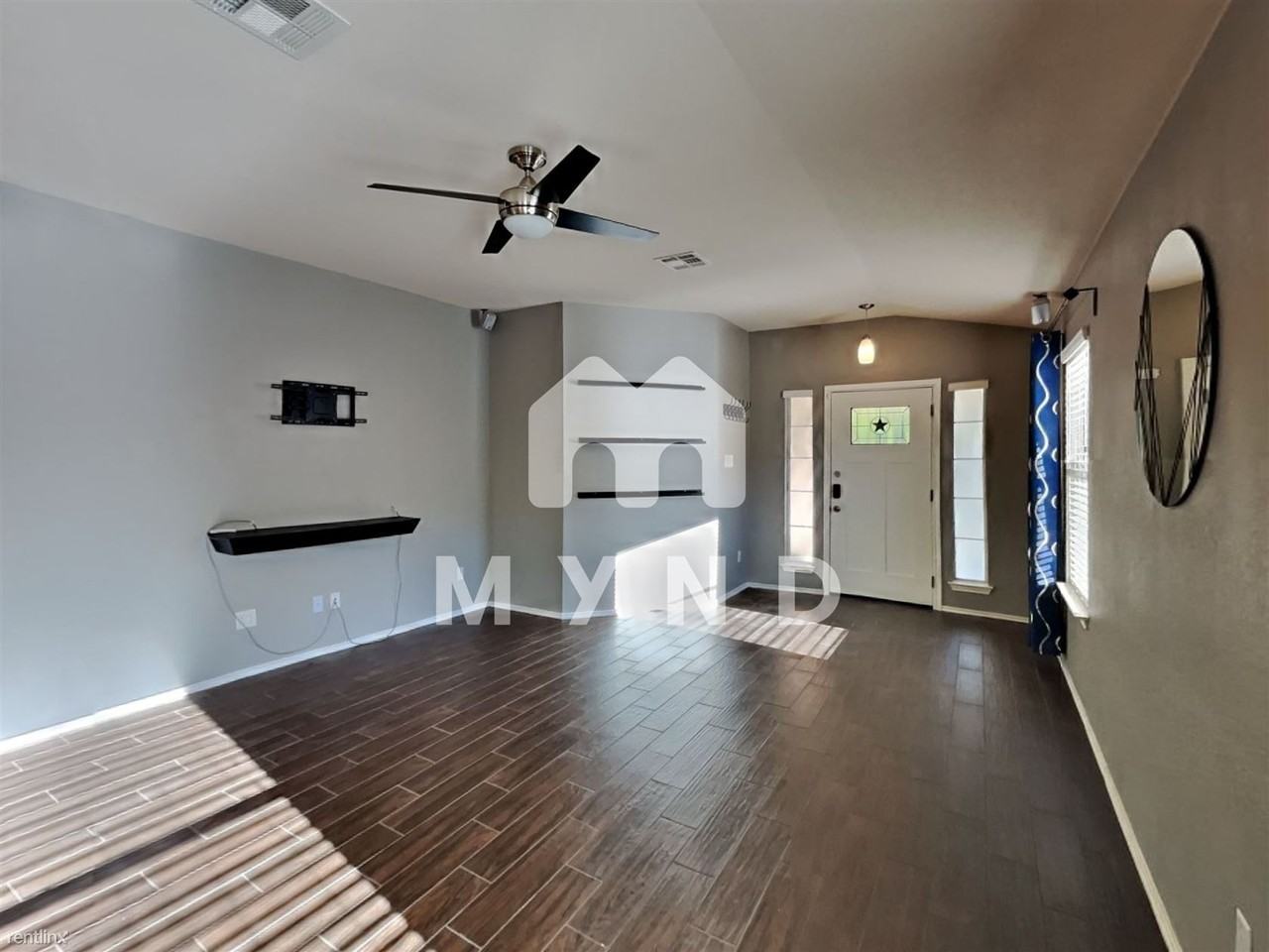 3213 Corrigan Ln - Photo 3 of 19