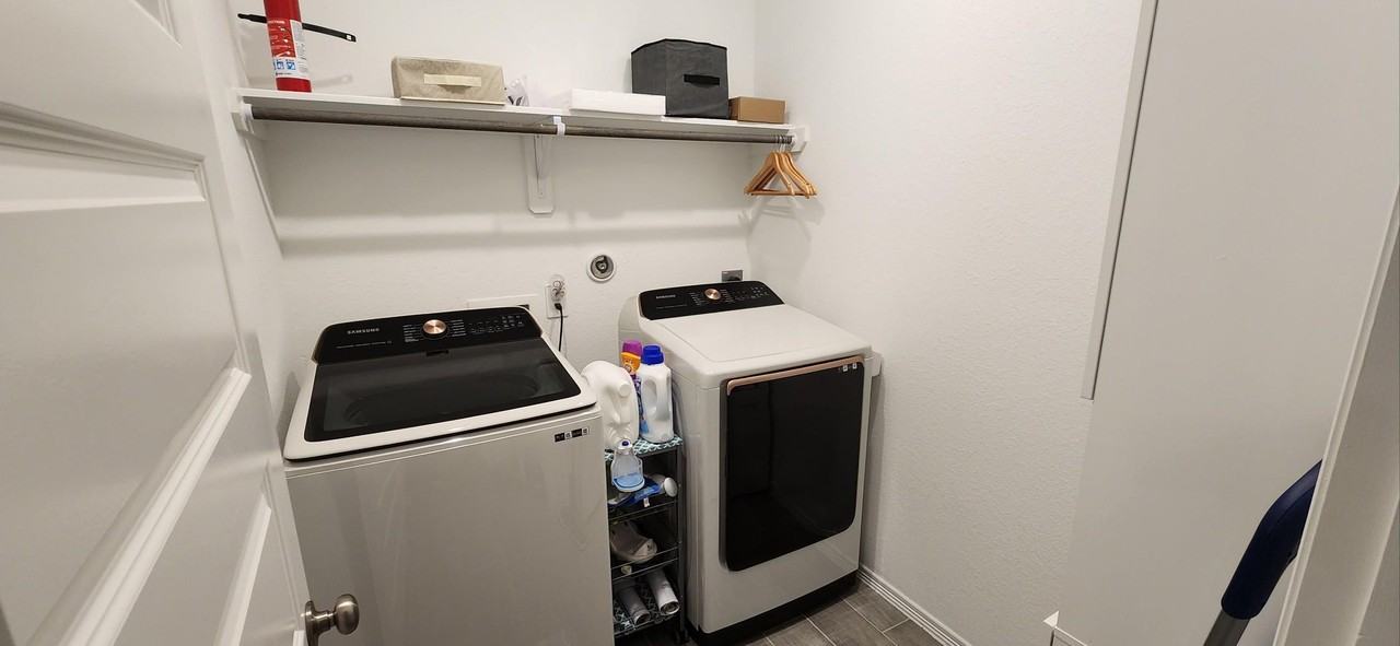 14290 High Hill Dr - Photo 3 of 11