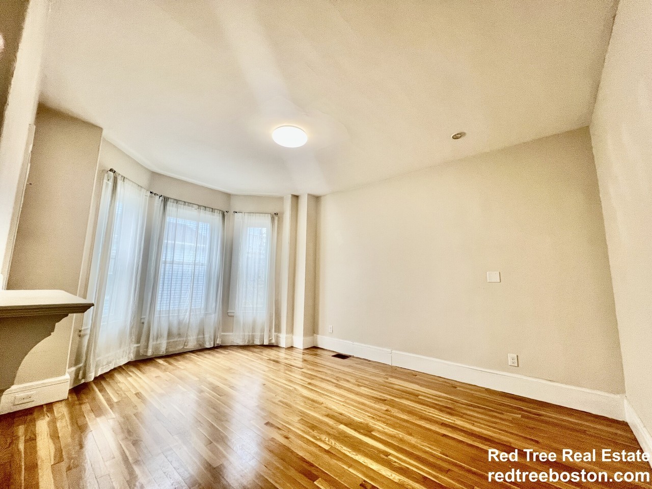 79 Millet St #1 - Photo 4 of 13