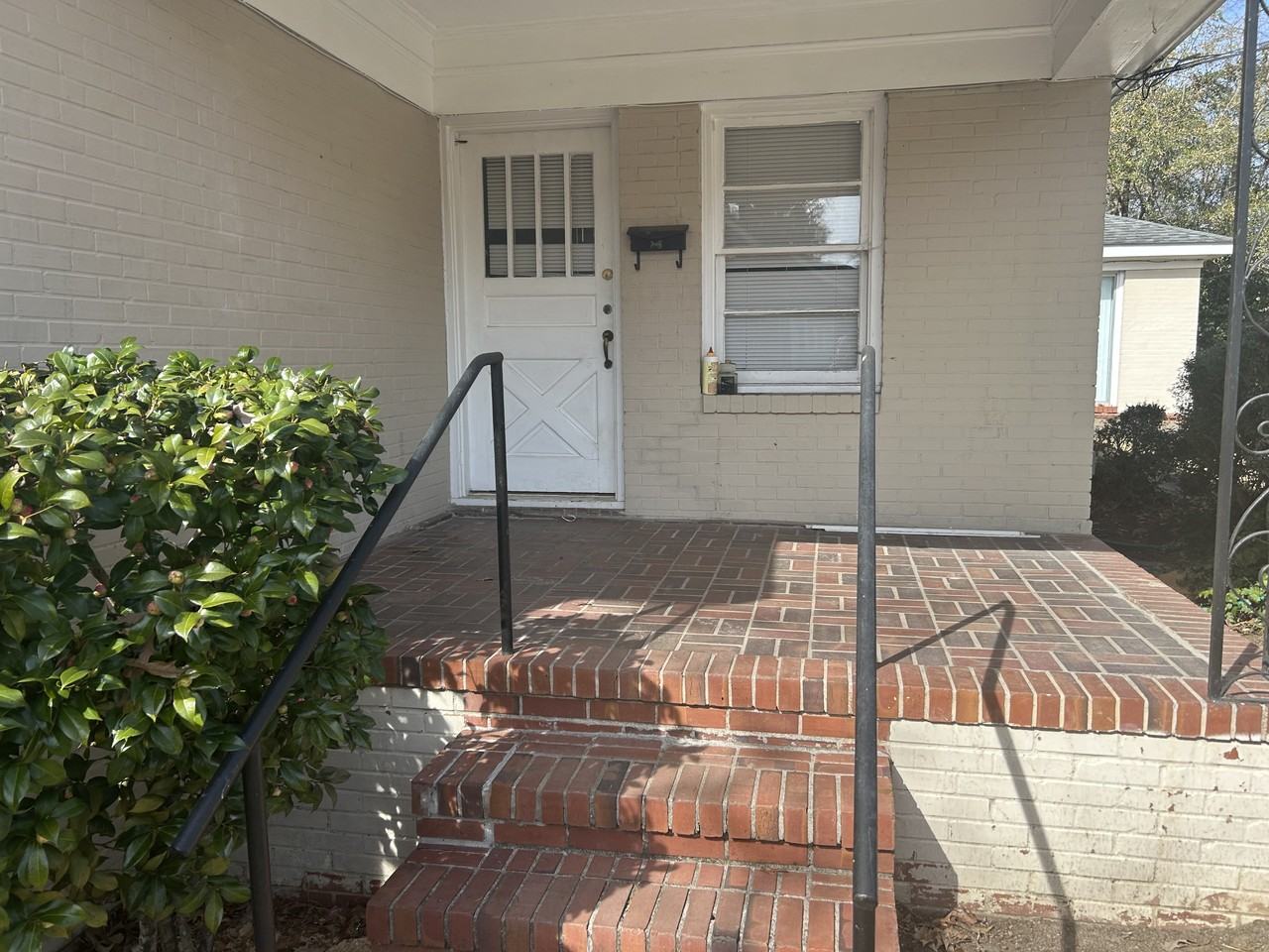 1651 Carter Ave - Photo 2 of 12