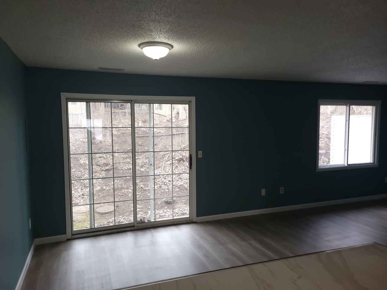 657 E Burnsville Pkwy - Photo 3 of 10