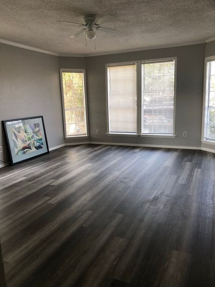 1147 Cornwell Ave - Photo 2 of 13