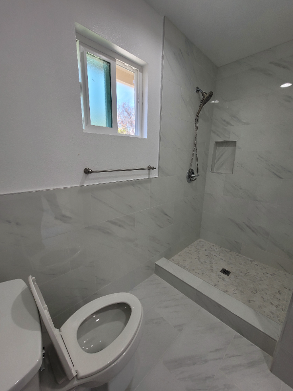 1814 W Carlton Pl #1 - Photo 3 of 9