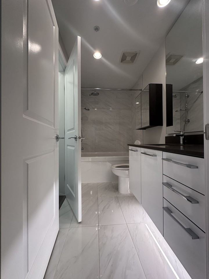 9551 Alexandra Road #309 - Photo 4 of 18