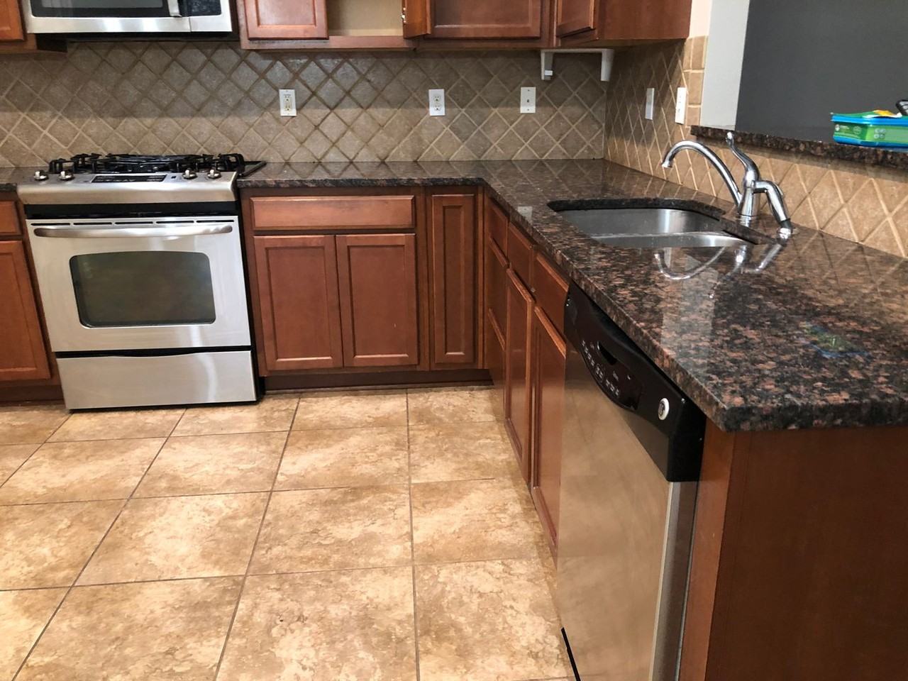 184 Riverbrooke Dr - Photo 7 of 22