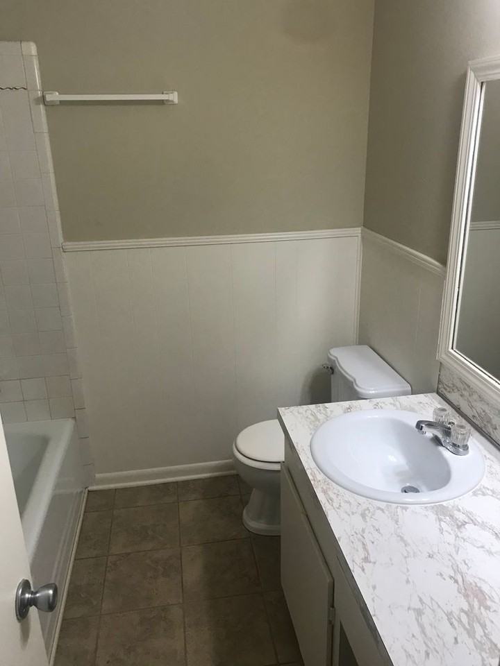 2103 Christine Ave - Photo 7 of 22