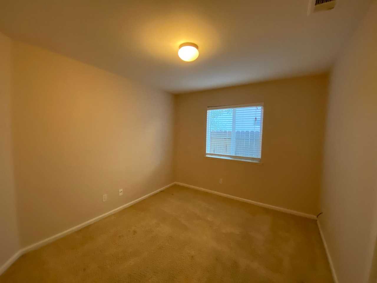 682 Alder Ln - Photo 6 of 16