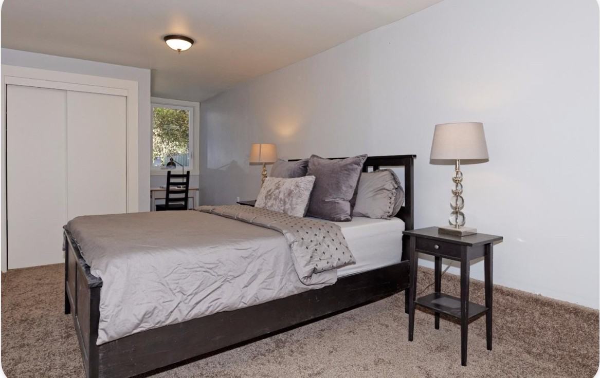 340 Peralta St #B - Photo 3 of 14