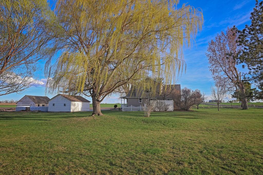 1604 E 3900 N #NA - Photo 2 of 28