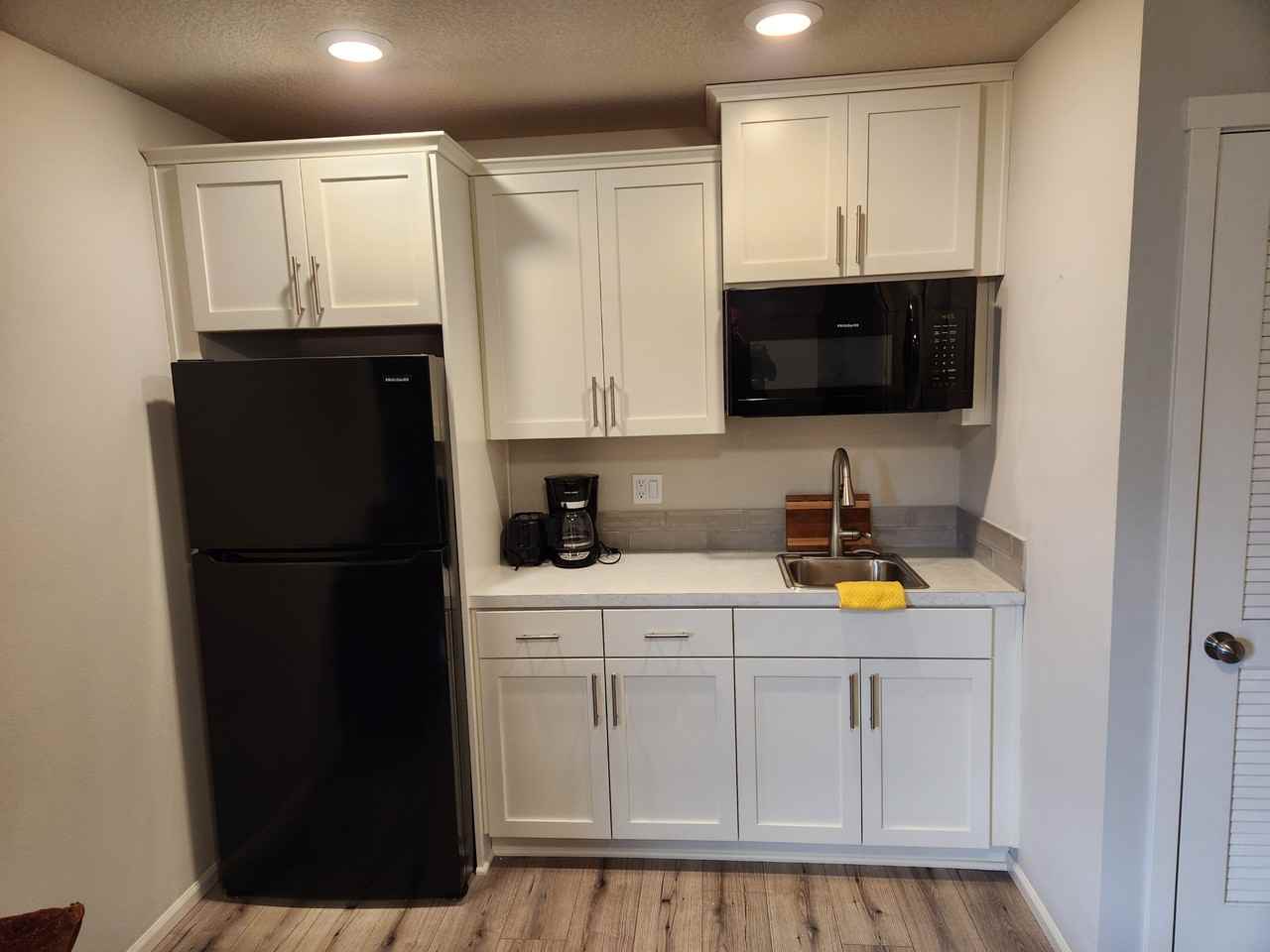 Brown Ct #1 - Photo 7 of 9