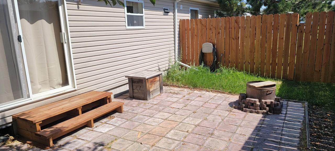 615 4th Ave W #A - Photo 5 of 19