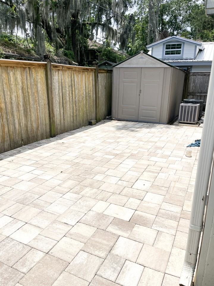 3612 Walsh St #3612 - Photo 4 of 21