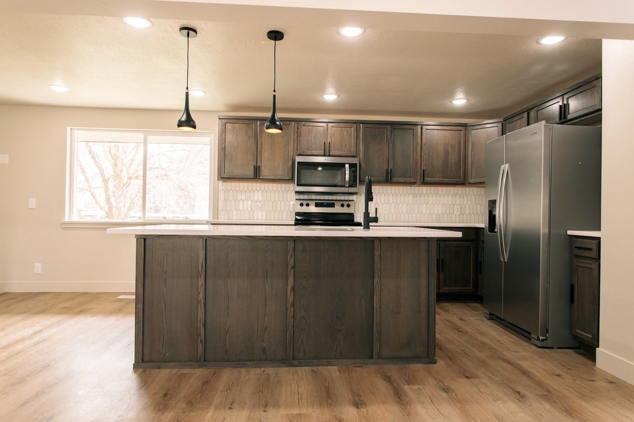 732 Hislop Dr #1 - Photo 5 of 23