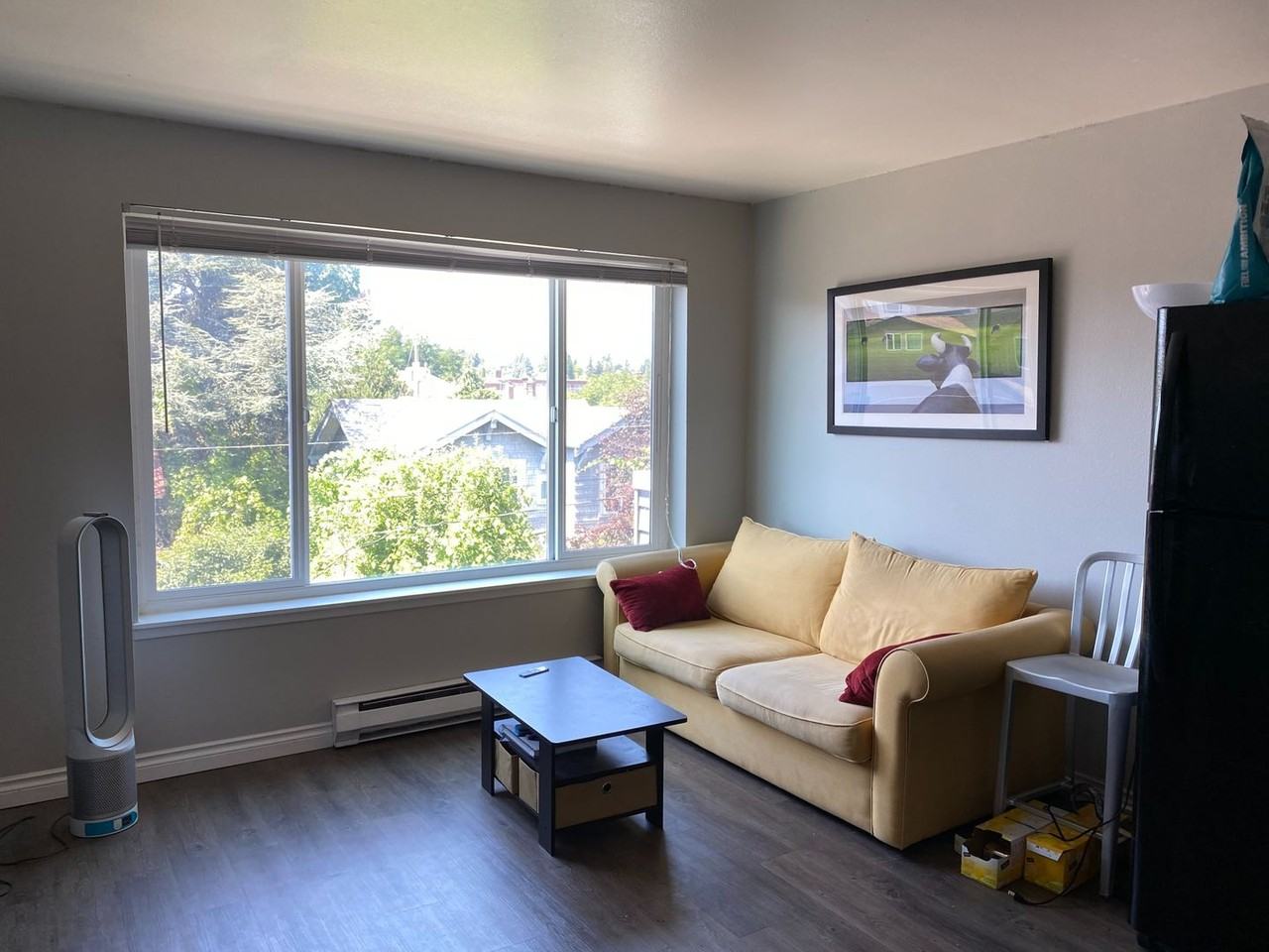 Adams Court Apartments - Photo 4 of 17