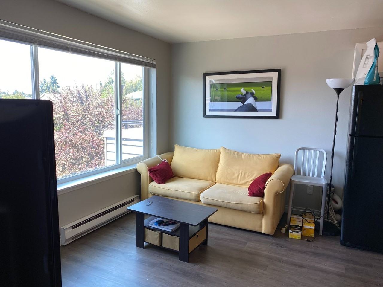 Adams Court Apartments - Photo 5 of 17