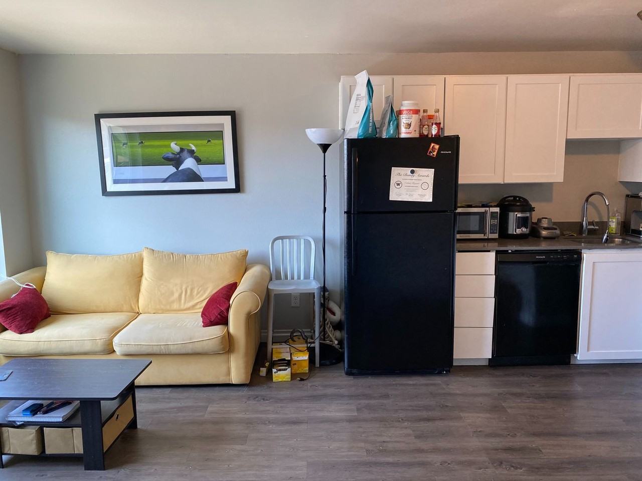 Adams Court Apartments - Photo 7 of 17