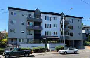 featured image of 5021 Brooklyn Ave Ne