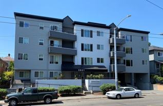 Adams Court Apartments - Photo 1 of 1