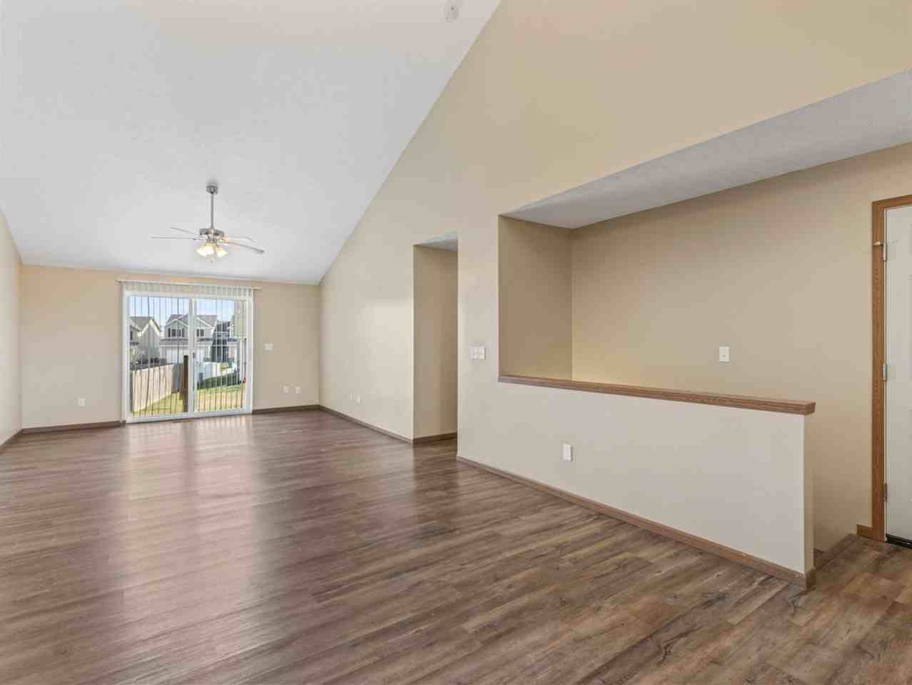 2916 W Arlington St - Photo 5 of 26
