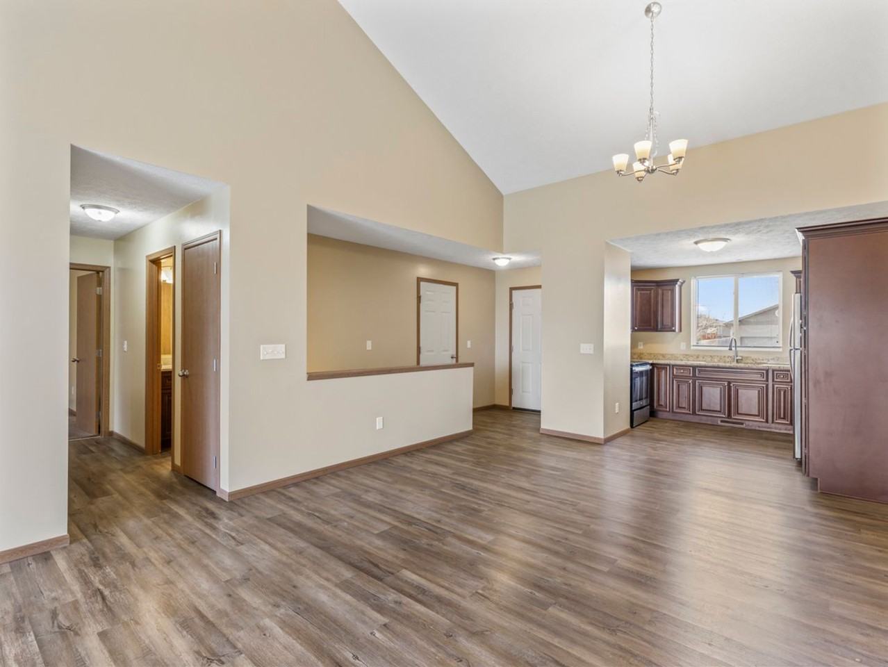 2916 W Arlington St - Photo 6 of 26