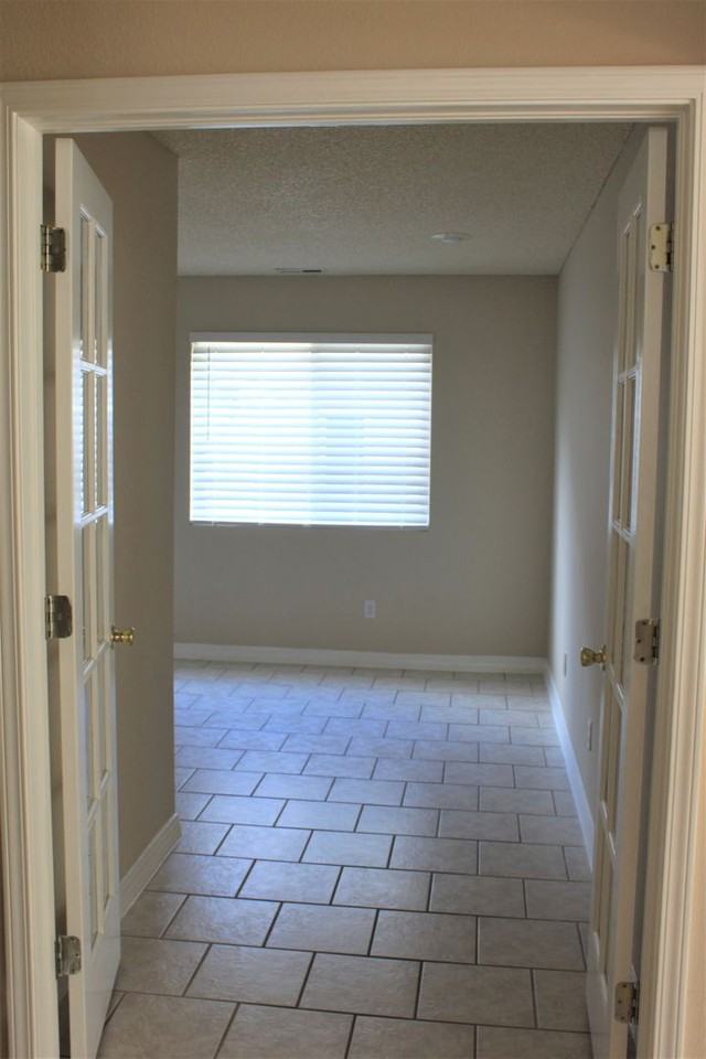 8236 Radcliff Dr - Photo 3 of 27