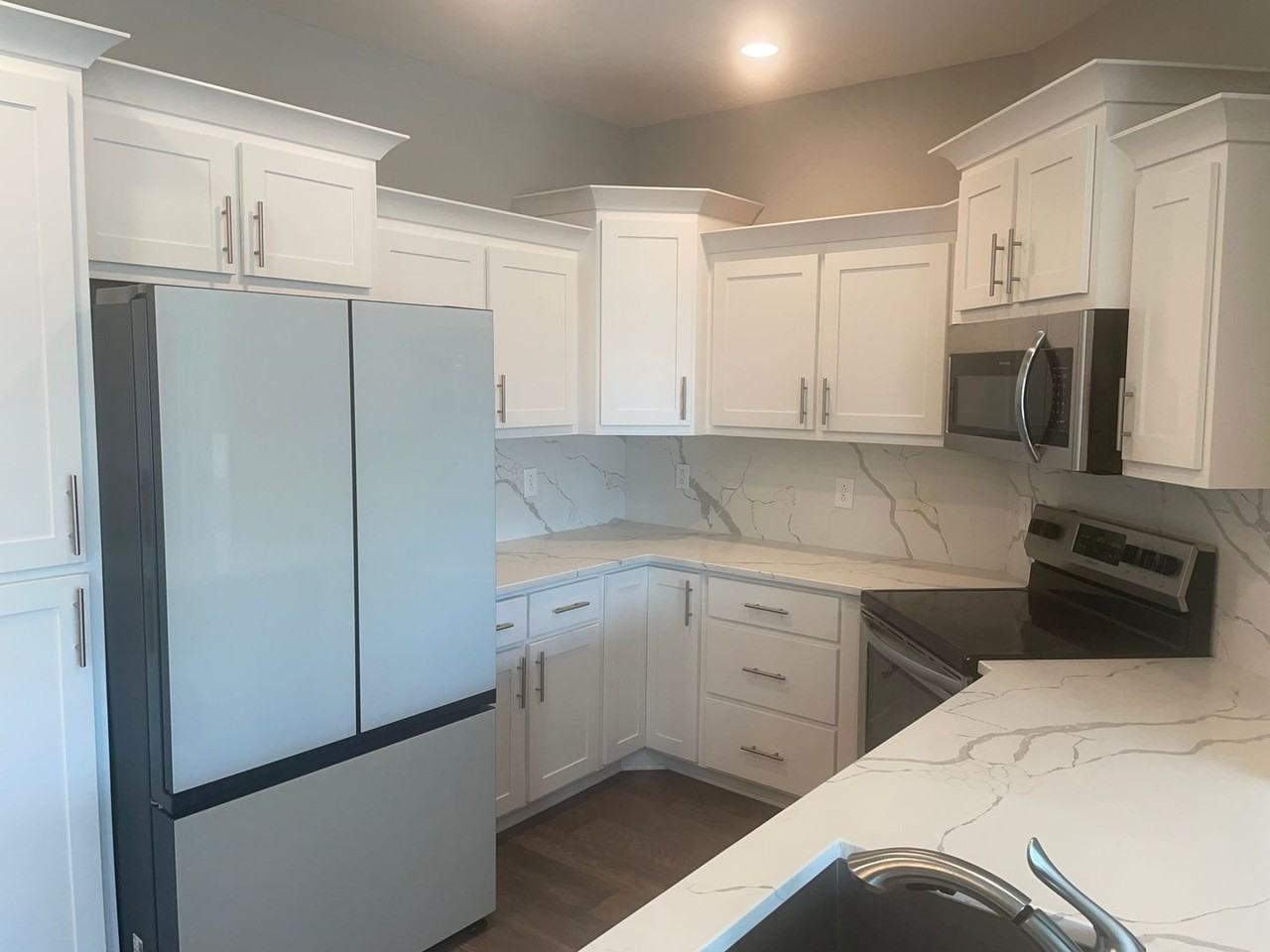5710 Reflection Rd - Photo 4 of 25