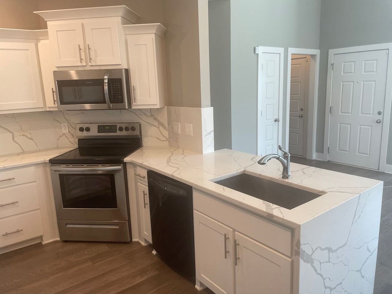 5710 Reflection Rd - Photo 5 of 25