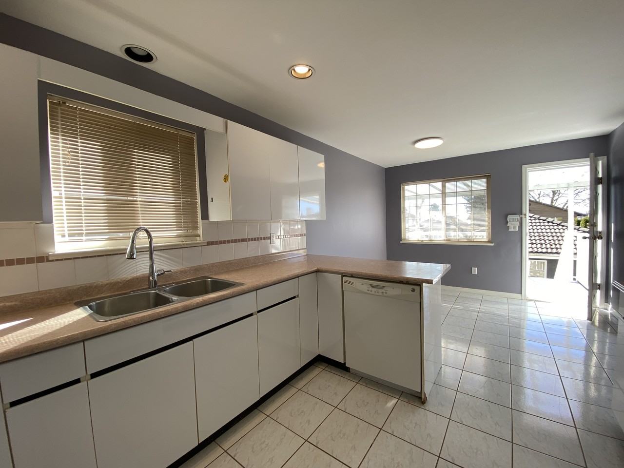 5500 Neville Street - Photo 3 of 15
