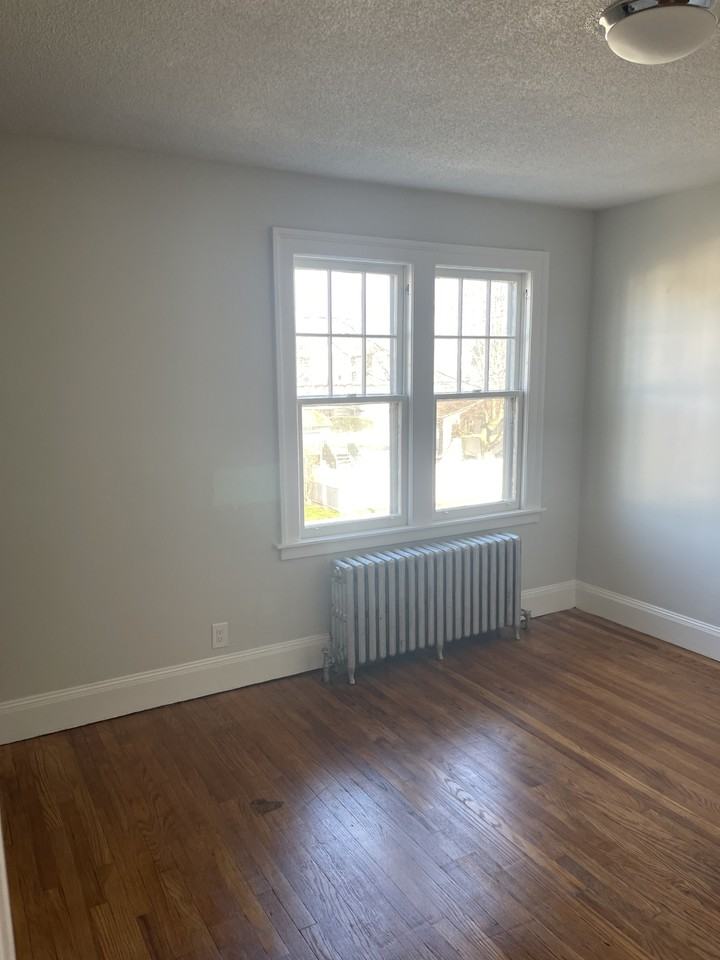 23 25 Rockingham St #25-2ndFL - Photo 7 of 27