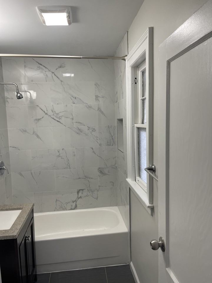 23 25 Rockingham St #25-2ndFL - Photo 4 of 27