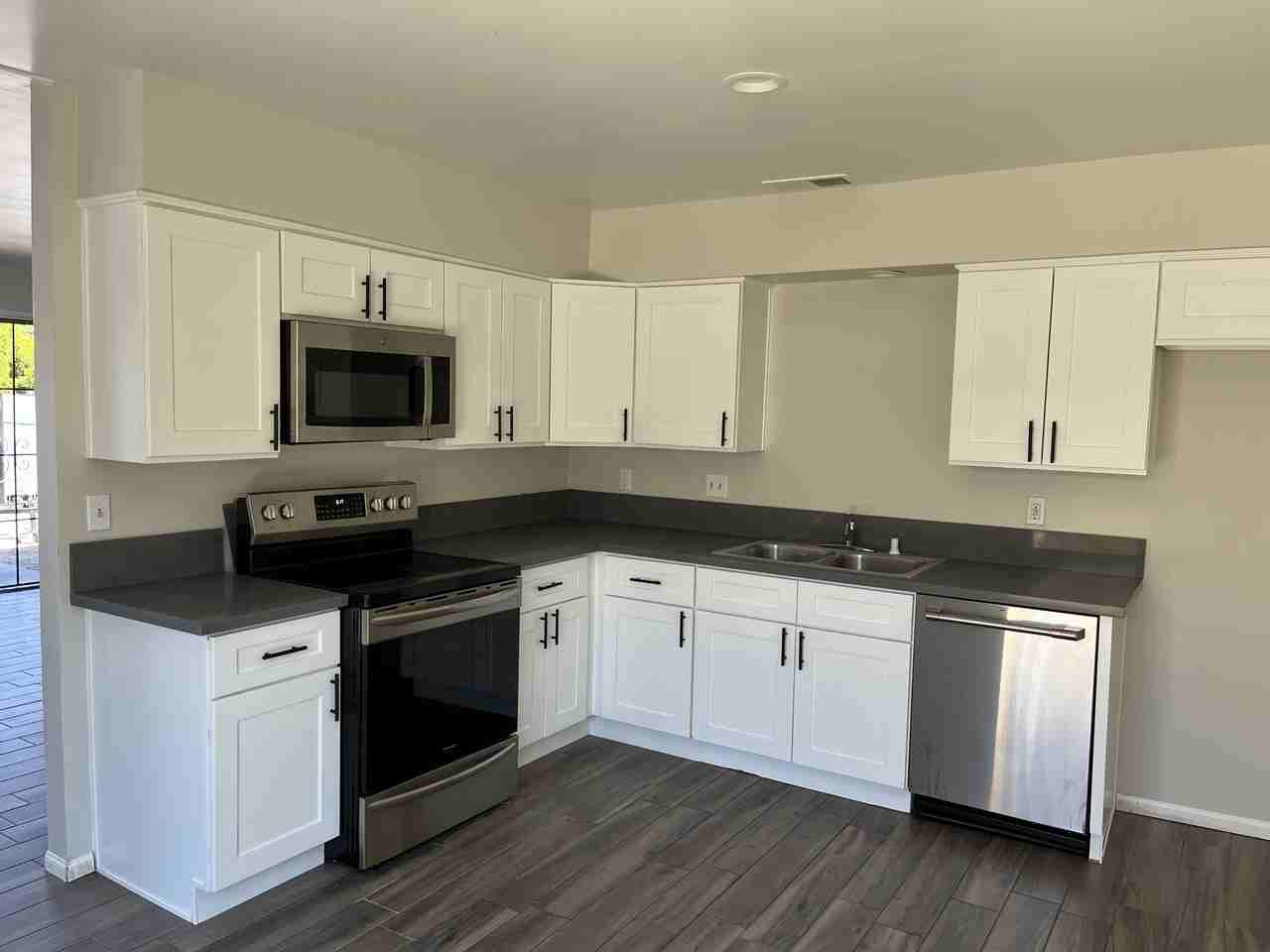 3207 Crestline Rd #NA - Photo 2 of 14