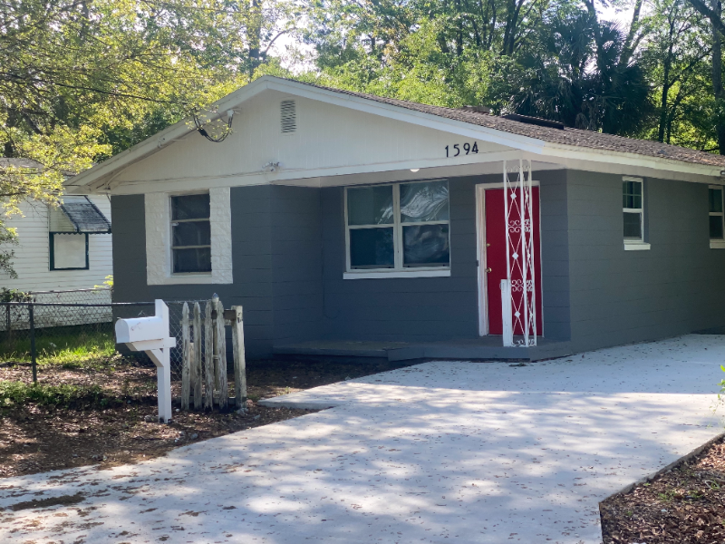 1594 West 29th Street