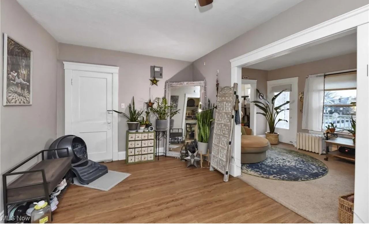 1235 Donald Avenue, Unit UN - Photo 3 of 14