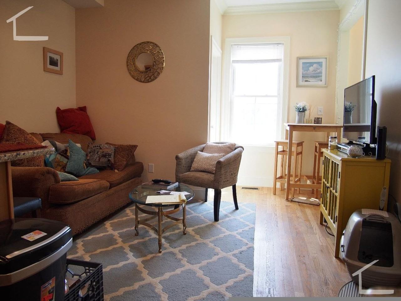 25 Lothrop St - Photo 6 of 23