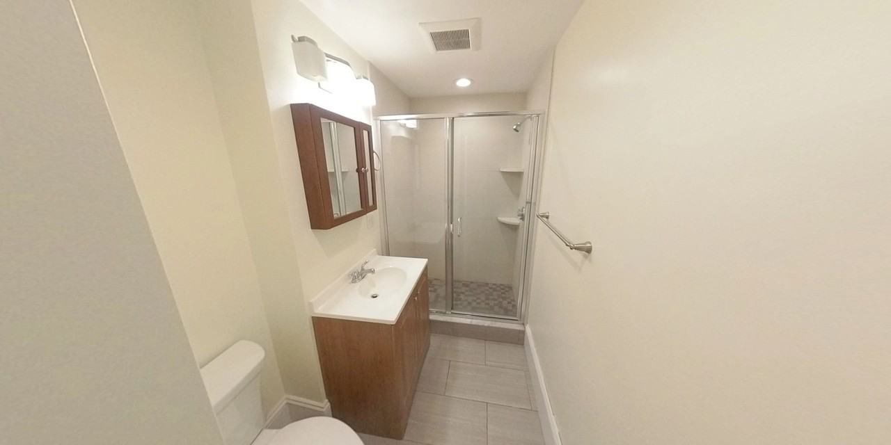 29 Commonwealth Terrace - Photo 6 of 9